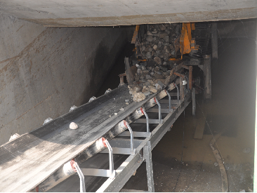 宜昌澤昱時(shí)產(chǎn)500-700噸/小時(shí)卵石洗砂破碎系統(tǒng)，每小時(shí)洗原砂300噸，破碎卵石+整形及機(jī)制砂300-400噸